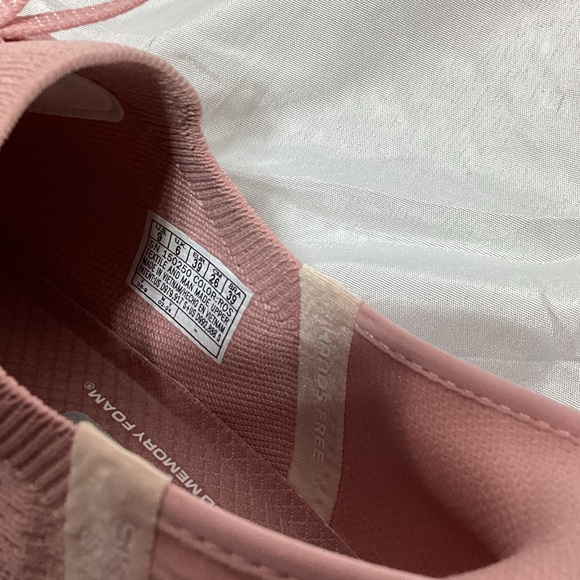 Skechers size 9 Wide fit Women's Pink “Perfect Set” Sneakers - Picture 7 of 11